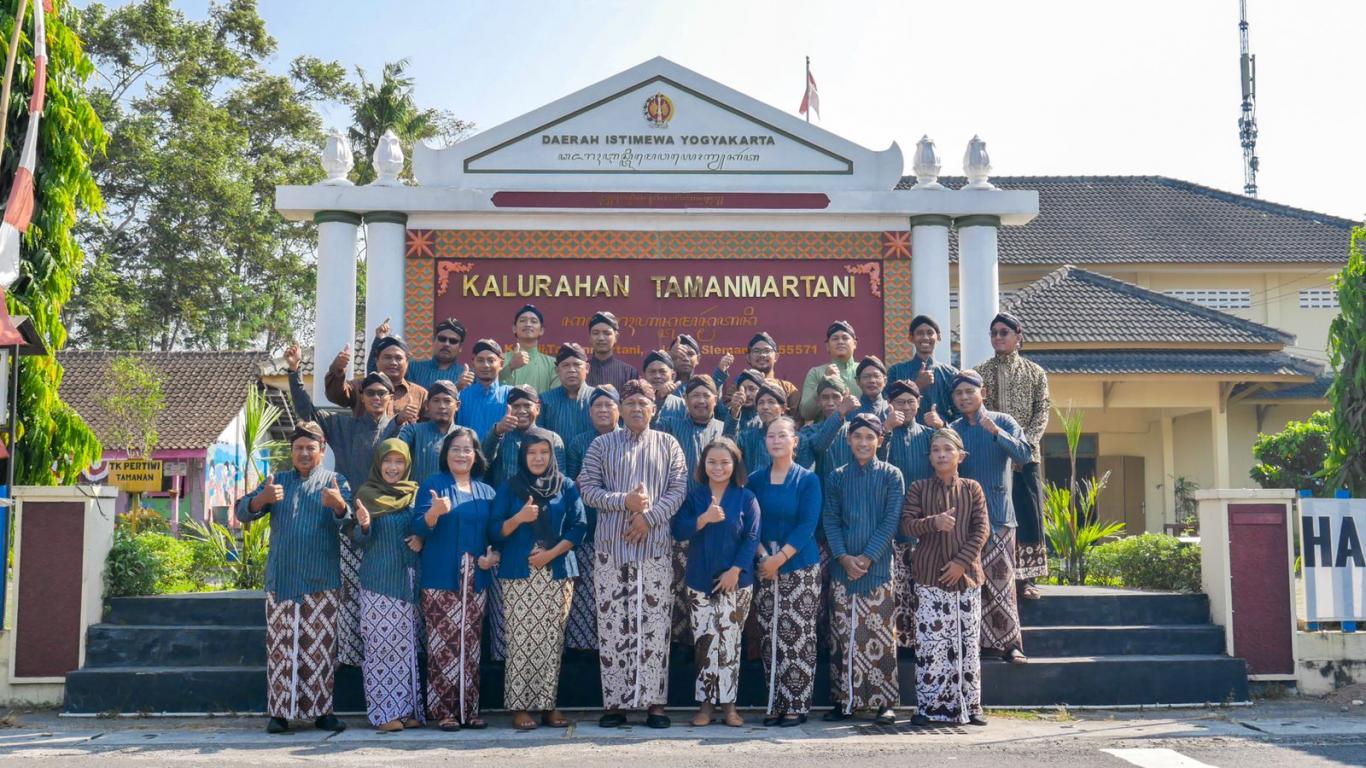 STRUKTUR KALURAHAN TAMANMARTANI