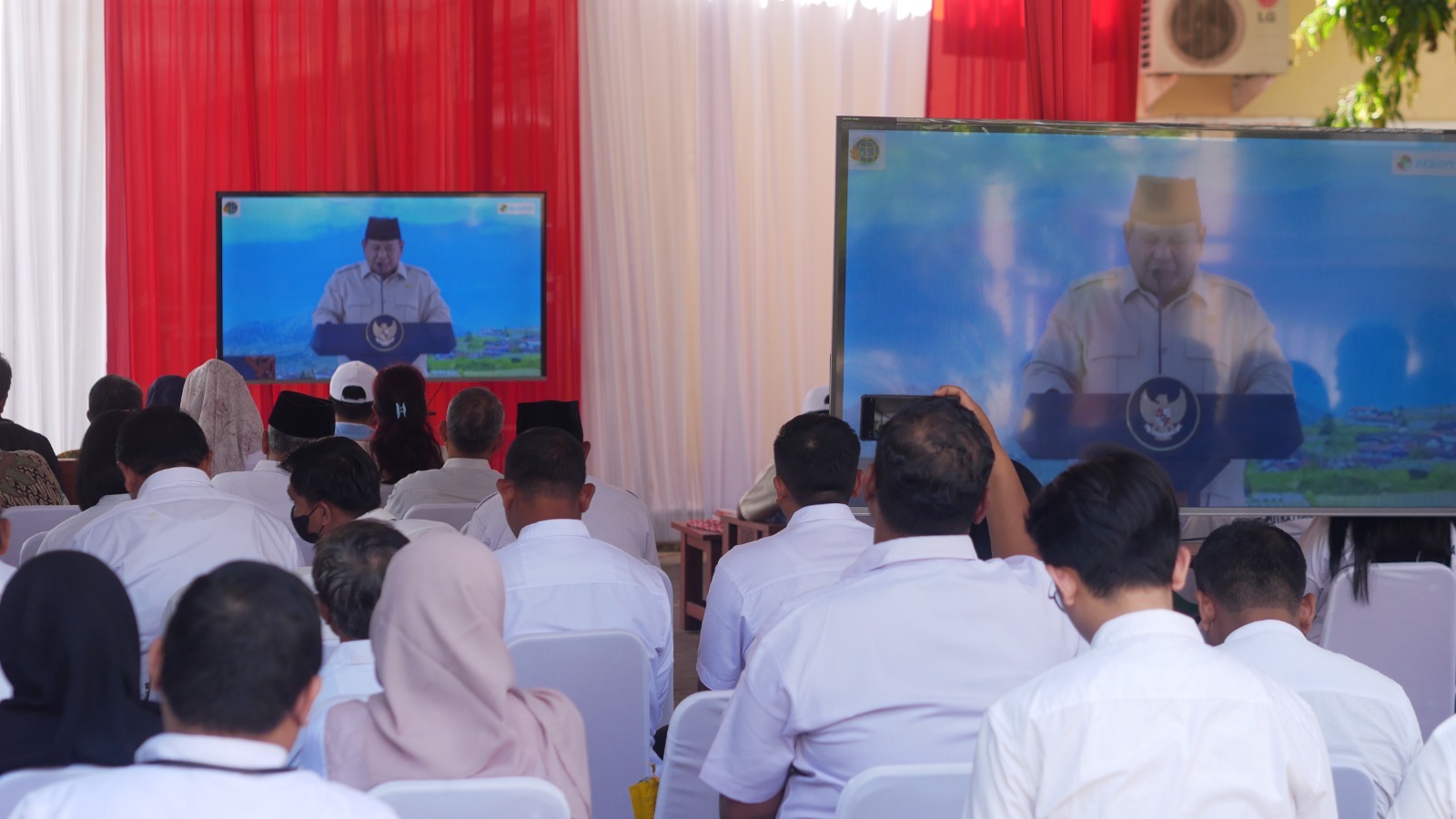 Zoom Meeting Peluncuran Kelembagaan 80.000 KDMP